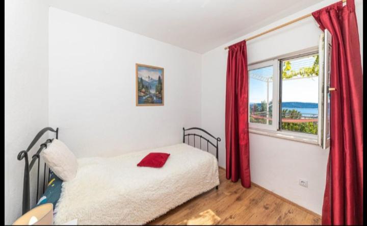 Apartman Marinovic Kastela Luaran gambar